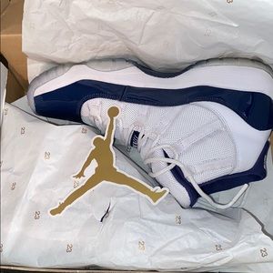 Jordan 11s